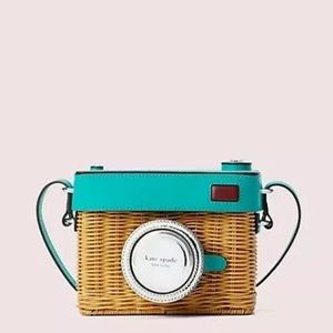NWT Kate spade camera wicker crossbody